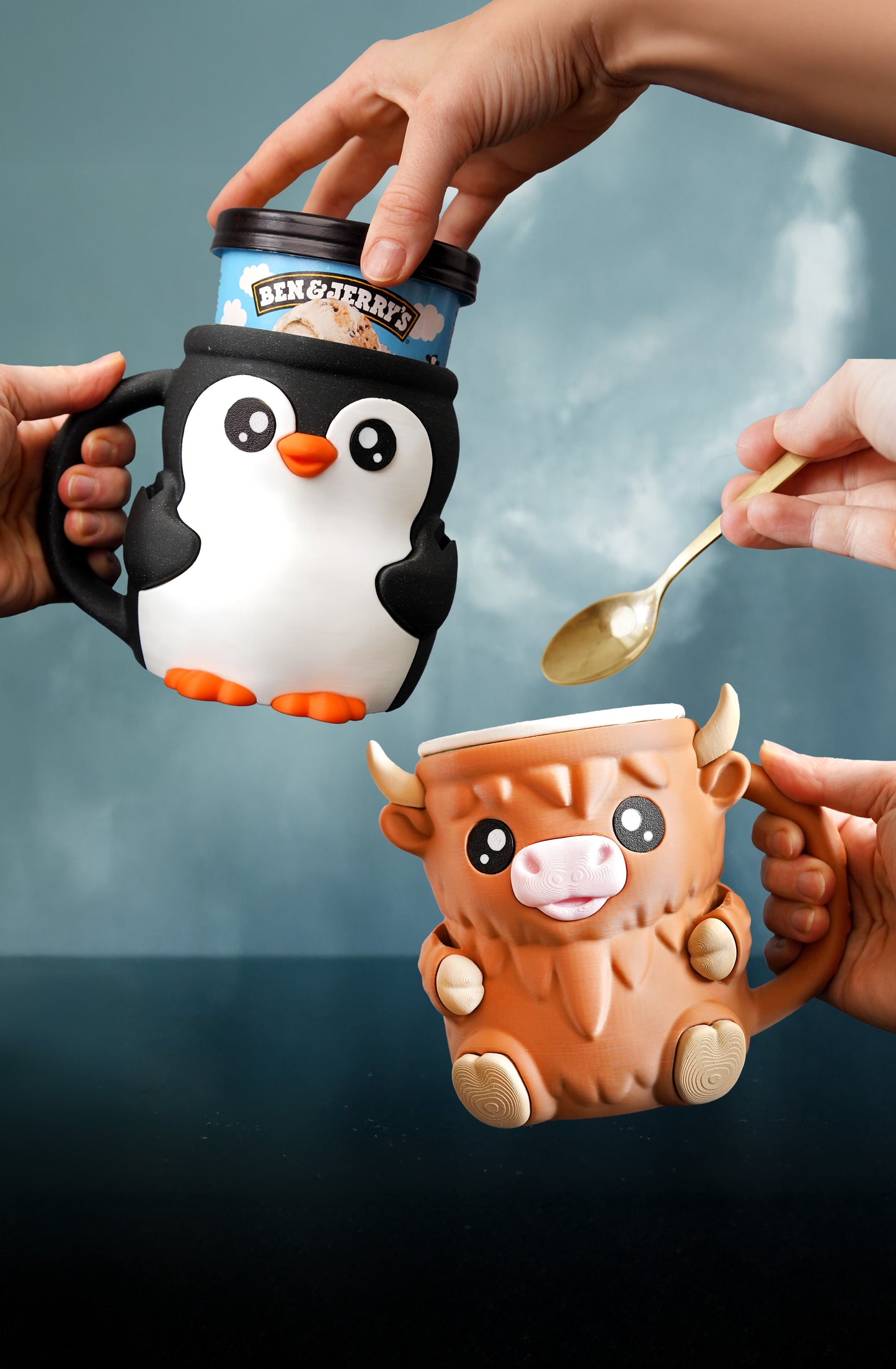 Milka Ice Cream Pint Holder the Highland Cow with Spoon Slots